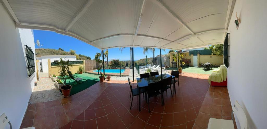 Villa La Paz Benajarafe Buitenkant foto